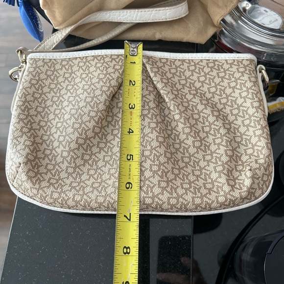 DKNY Clutch - Picture 4 of 7